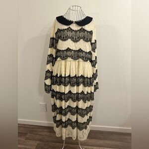 Lace detail DJ dress